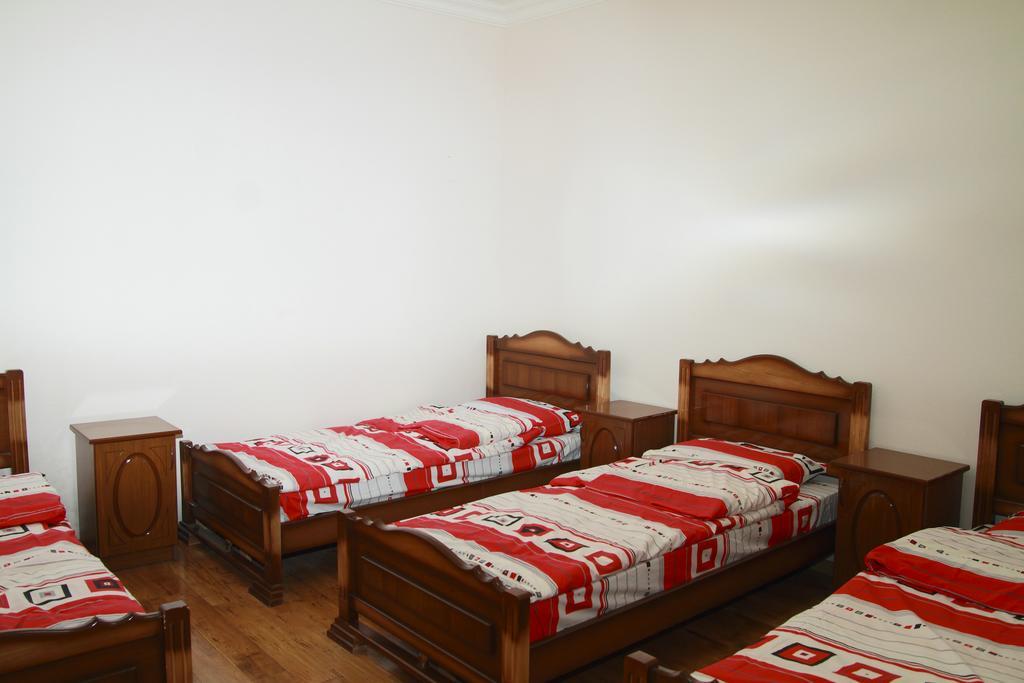 Inter Boutique Hotel Ereván Habitación foto